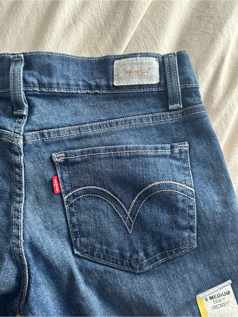 Vintage Y2K Levi’s low rise skinny jeans 524